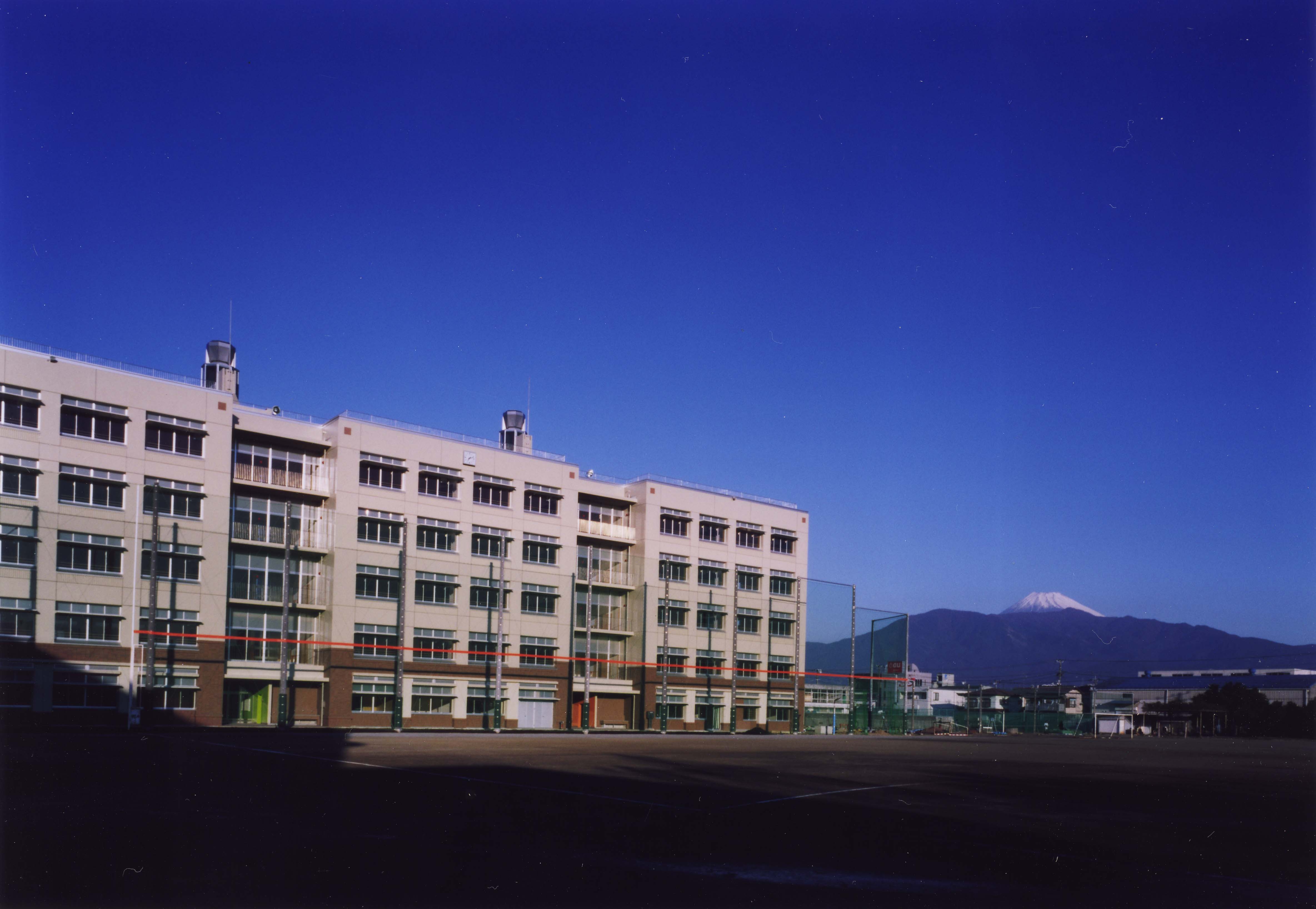 沼津市立沼津高等学校・中等部 - 株式会社 類設計室