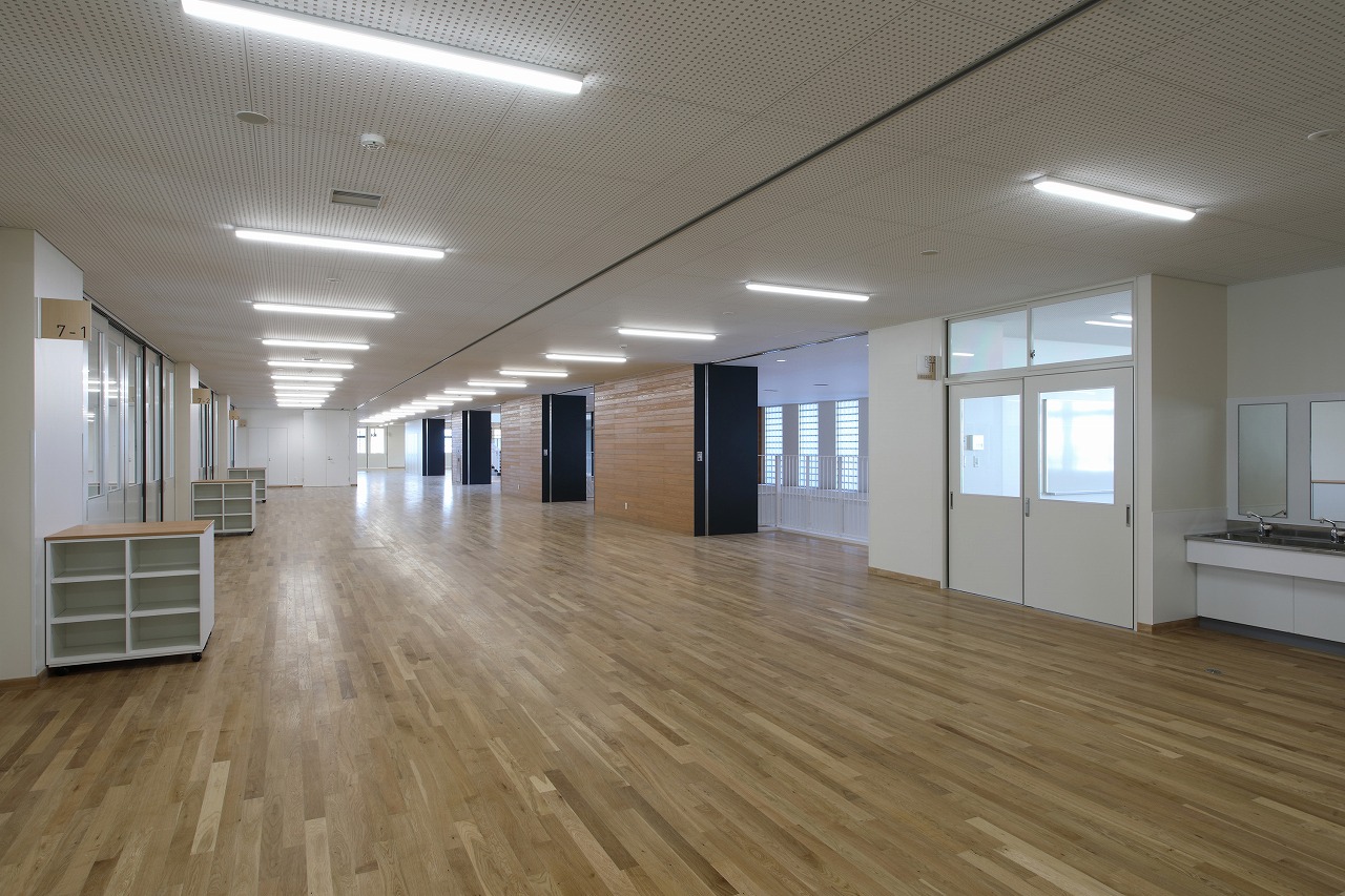 豊中市立庄内さくら学園・豊中市庄内コラボセンター オフィス・行政施設, 教育施設 株式会社 類設計室