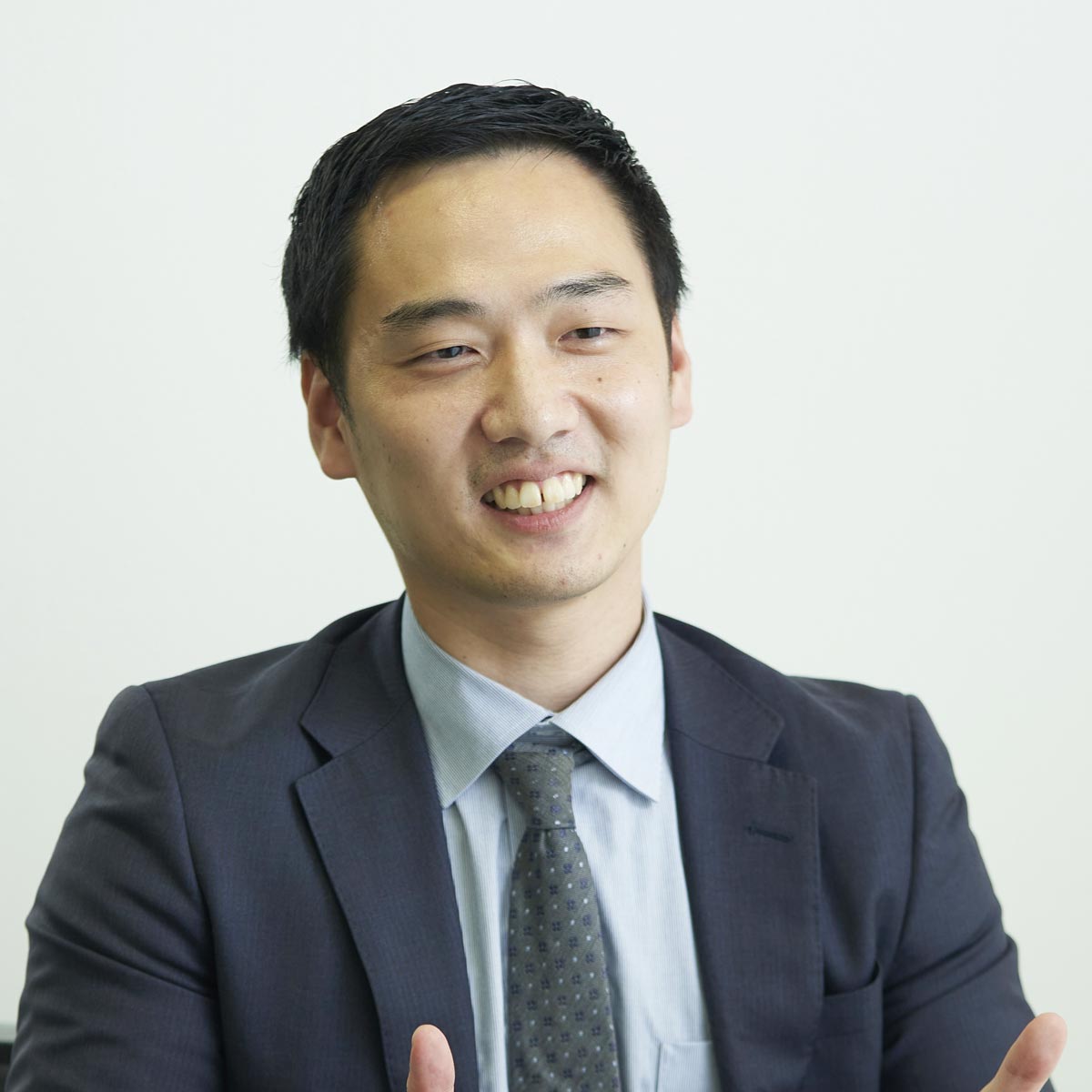 類設計室 -穴瀬 博一